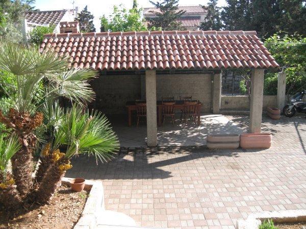 Apartmani Adriatic Ana Новаля Екстер'єр фото